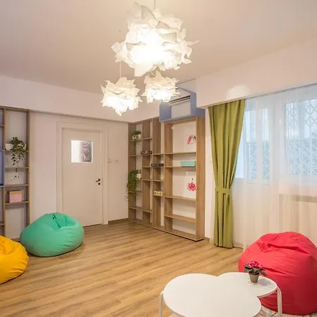 Theatre By Citylife Suites Apartment