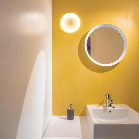 Theatre By Citylife Suites * Boekarest