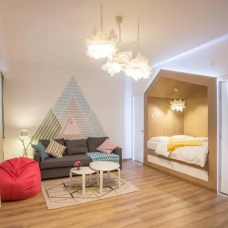 Theatre By Citylife Suites Boekarest